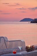 Icon Suites