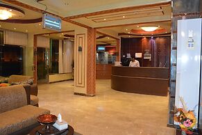 Al Eairy Furnished Apartments Jizan 3