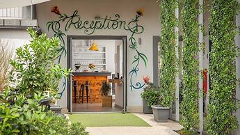 Urban Garden Hotel