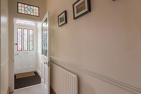 Homely Luxury House
