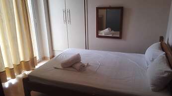Glaros Hotel
