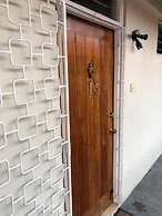 Kingston Luxury Condo Apartment