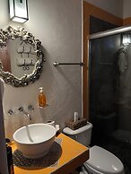 Hotel Casa Alvarada