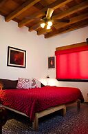 Hotel Casa Alvarada