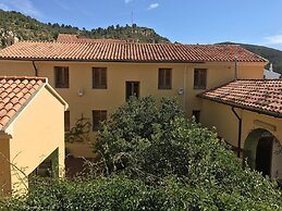 Hotel Rural El Castellet