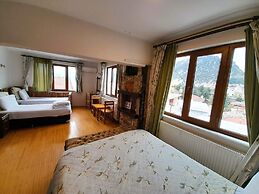 Fulya Pension