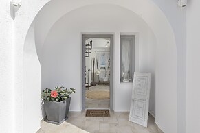 Hemera Holiday Home