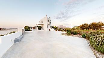 Hemera Holiday Home