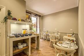 Charme Spagna Boutique Hotel