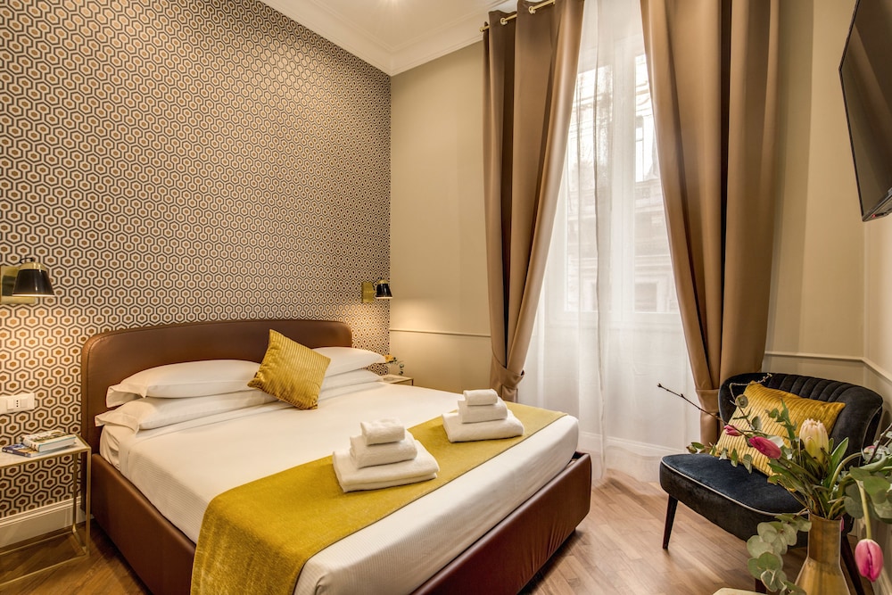 Charme Spagna Boutique Hotel