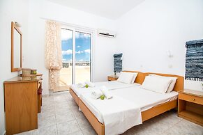 Kiras Studios