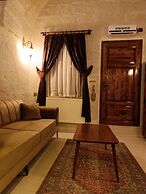 Saklı Cave House