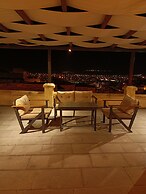 Saklı Cave House
