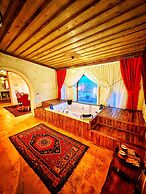 Saklı Cave House