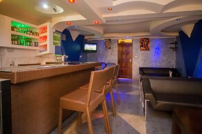 Emboita Hotel