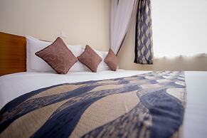 Emboita Hotel