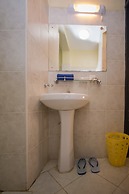 Emboita Hotel