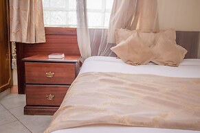 Emboita Hotel