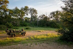 Rukiya Safari Camp