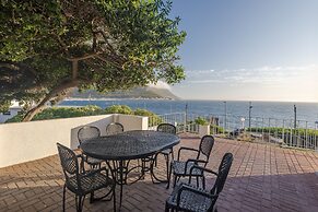 Sunny Cove Manor