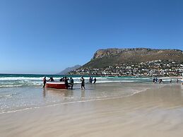 Sunny Cove Manor