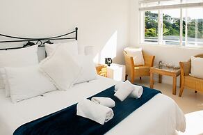 Boulders Beach Hotel, Cafe and Curio
