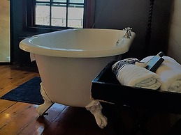 Bedrock Lodge