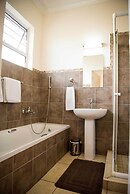 Amohela Guesthouse