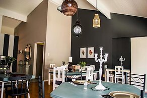 Oh So You Guesthouse
