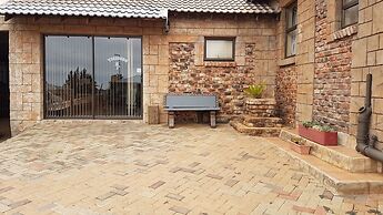 Tsessebe Guesthouse