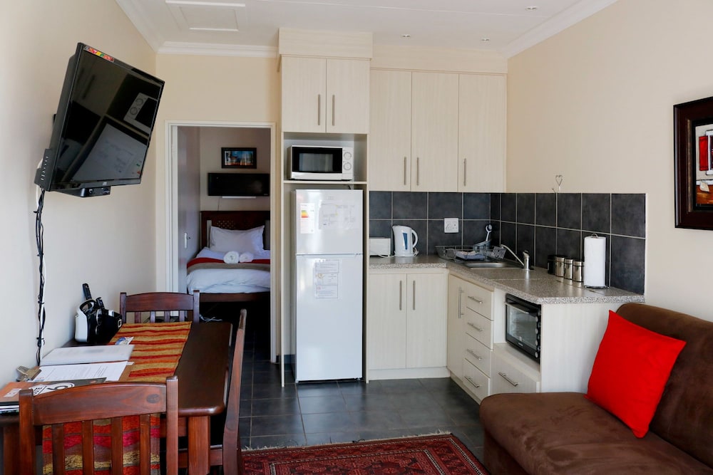 A Little Guesthouse