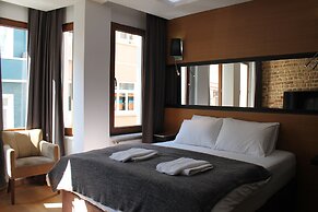 Xenia Hotel