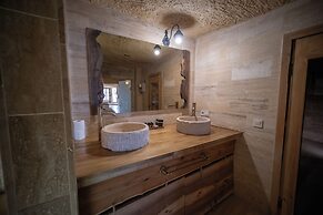 Urgup Evi Cave Hotel