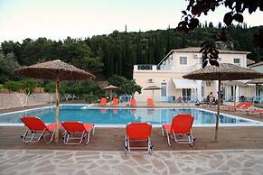 Apartments Avra