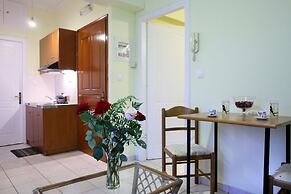 Apartments Avra