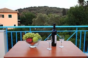 Apartments Avra