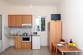 Apartments Avra