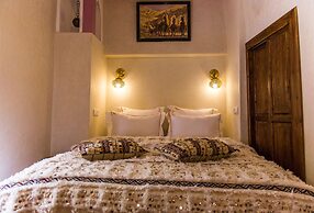 Riad Hidden