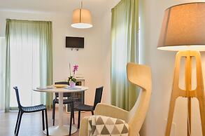 Petit Hotel