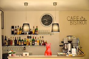 Petit Hotel