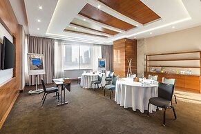 Radisson Blu Hotel Dubai Waterfront