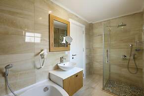 Payam Hotel