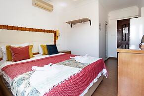 London Hotel