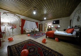ShoeString Stone House