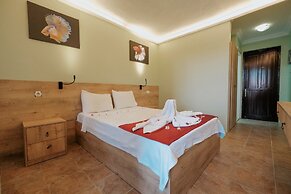 Tunacan Hotel