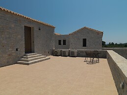 Kamares Villas