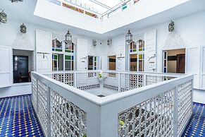 Dar Kika Salam By DKS