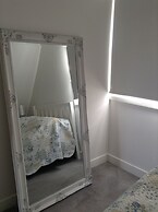 Central Windsor Apartments