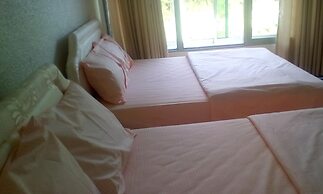 Eminence Hotel
