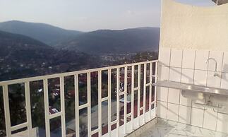 Eminence Hotel